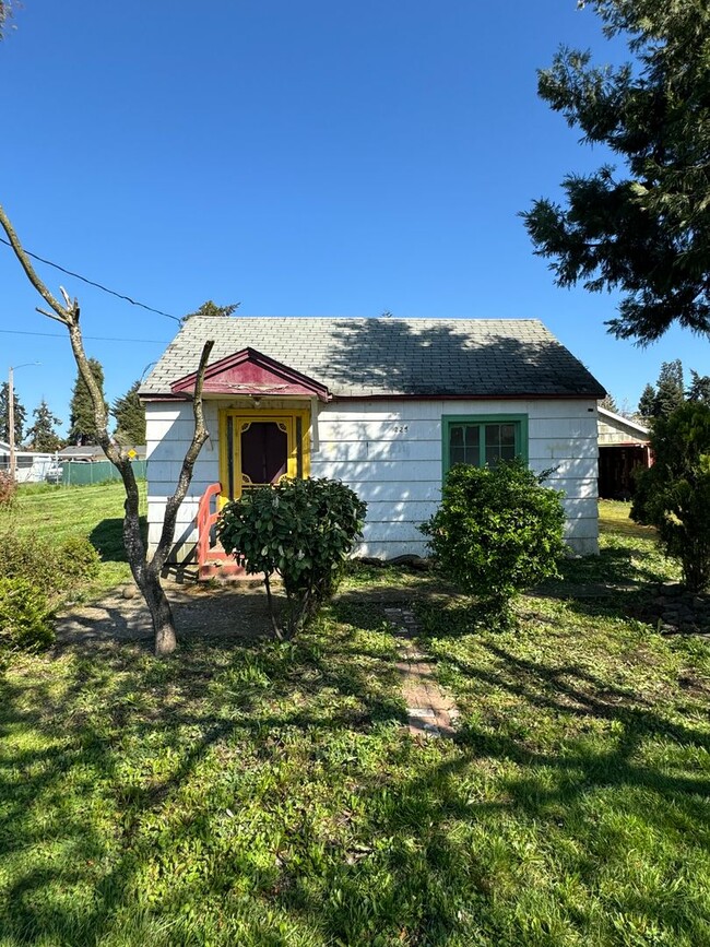 Springfield Home - Springfield Home