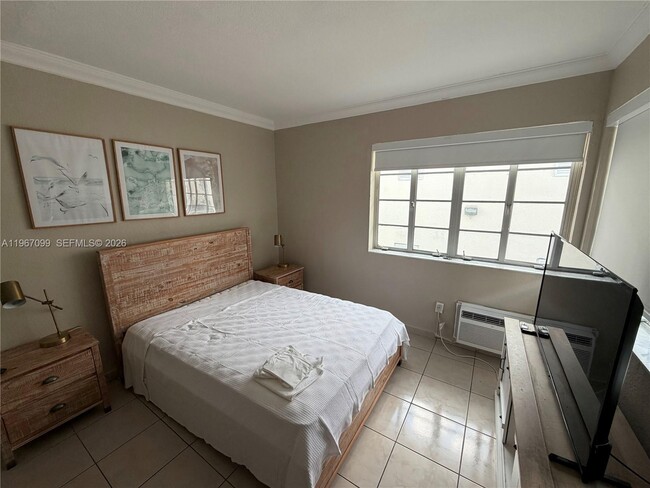 Photo - 301 86th St Unidad 315-3