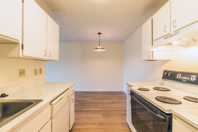 Photo - Galleon Apartments