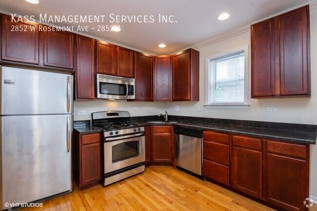 Building Photo - 2852 W Rosemont Ave Unit 2852-1 Rental