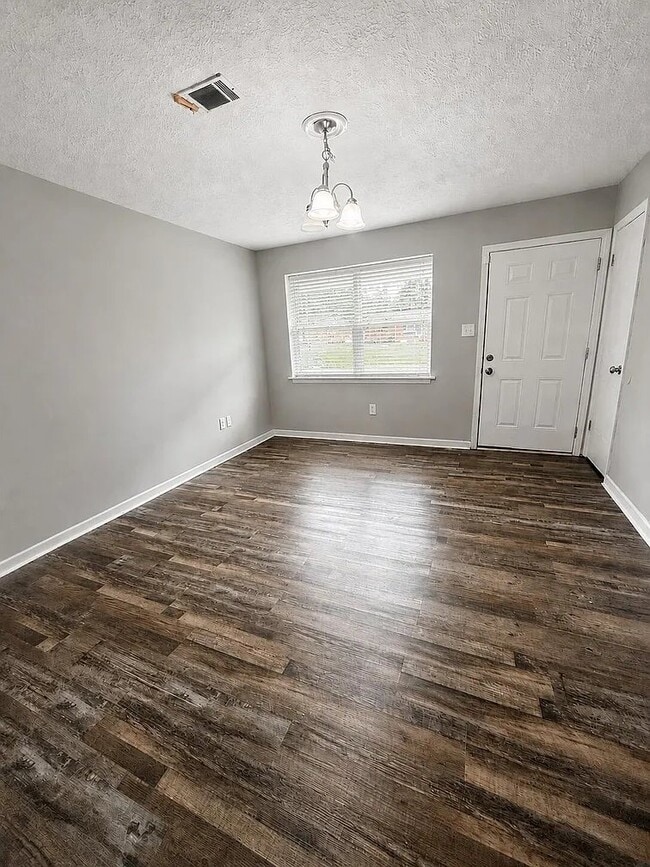 3648 Alene Cir