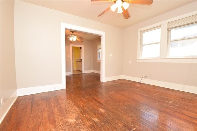 Photo - 5110 Evans Ave