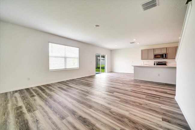 Photo - 10520 Farm Hl Ave
