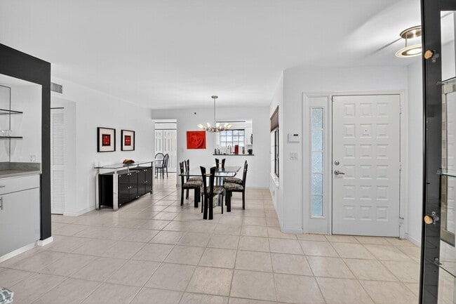 Building Photo - 15718 Loch Maree Ln Unit 5601 Rental
