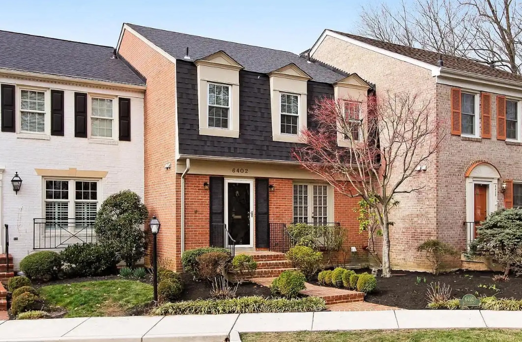 Photo - 6402 Eastleigh Ct Townhome