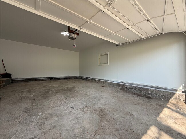 Photo - 1656 Jefferson Rd