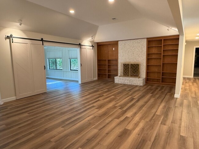 Photo - Stunning Remodeled One-Story Home - Port Royal Plantation