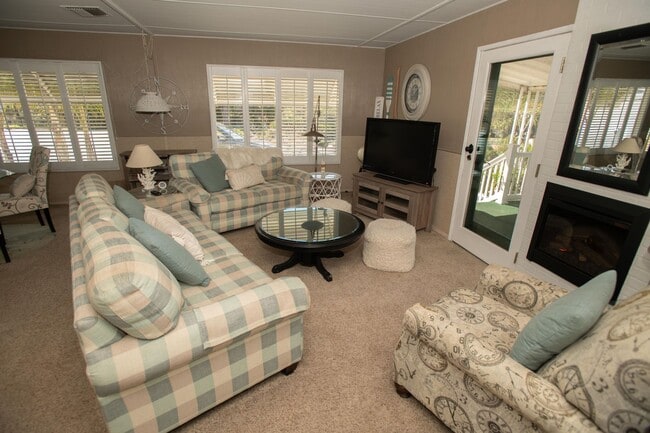 Photo - 2 Bedrooms | 2 Bathrooms | Resort-Inspired Community