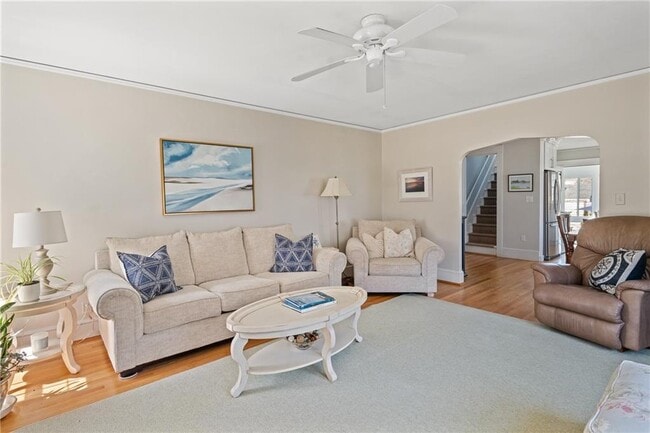 Photo - 94 Ruggles Ave