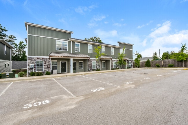 Photo - 304 High Grv Wy