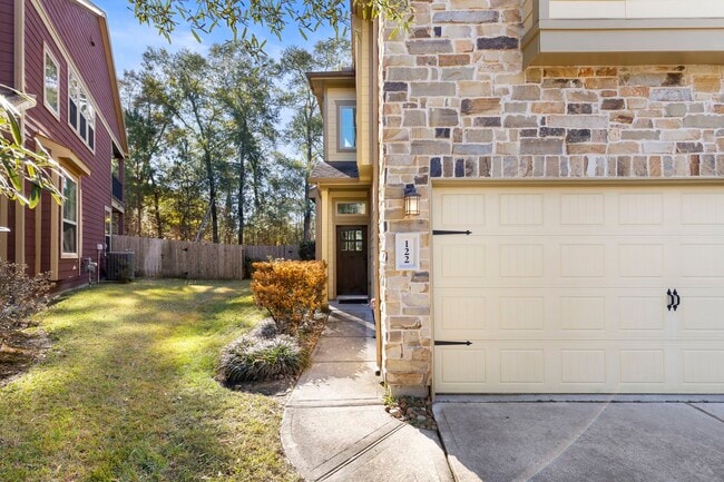 122 Cheswood Manor Drive