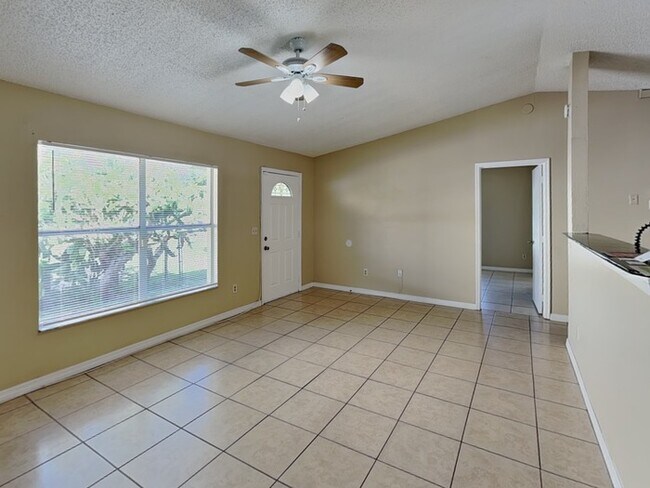 Photo - 12 Herring Ct