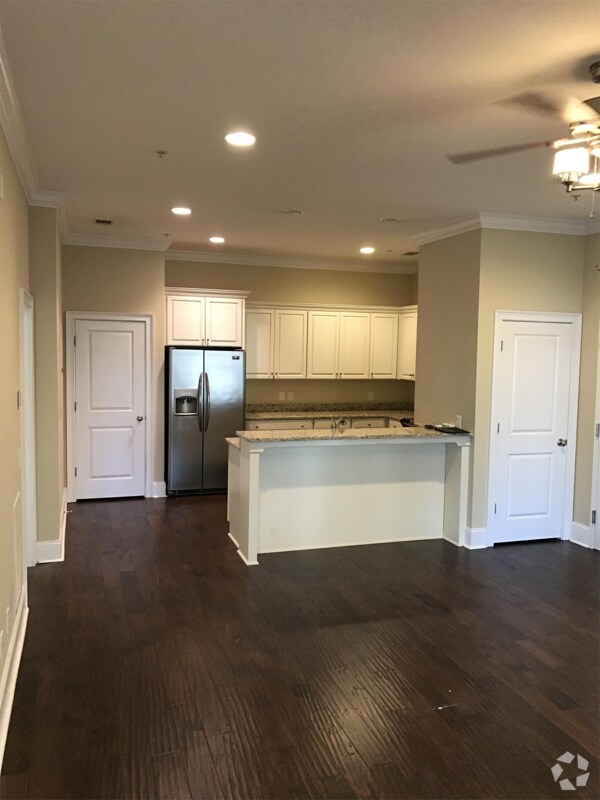 Building Photo - 425 E Mc Donough St Unit 104 Rental
