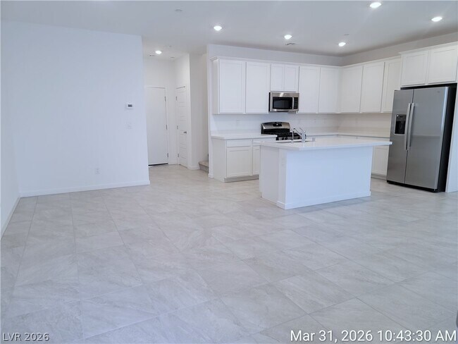 Photo - 1524 Maya Xing Ave