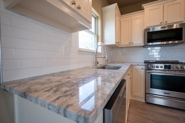 Photo - 514 Oak Ridge Dr