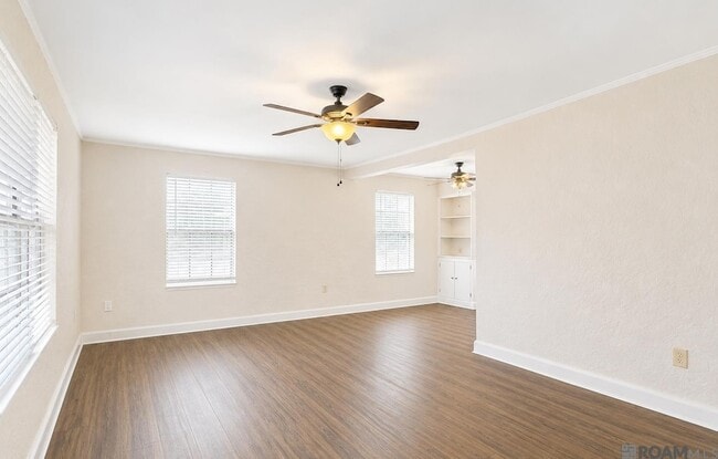 Photo - 2961 Greenwood Dr