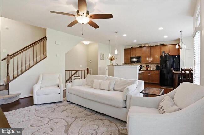 Photo - 45758 Winding Branch Terrace