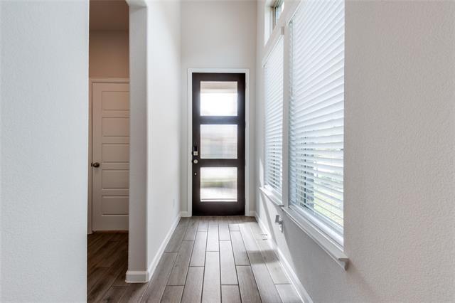 Photo - 9337 Winding Crk Dr