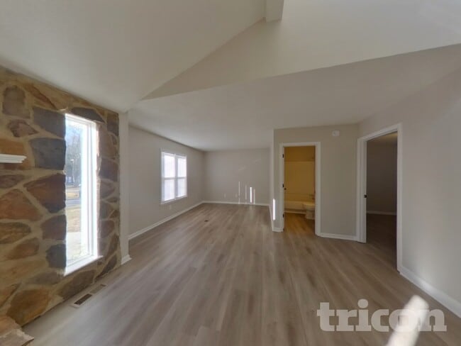 Photo - 5820 Leatherwood Ln
