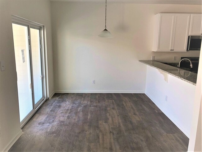 Photo - 2/2 Dolphin Villas Condo, Gulf Shores!