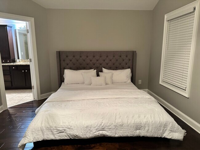 Photo - 2854 Jordan Oaks Ln