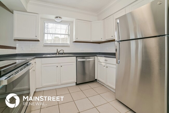 Photo - 5921 Montina Rd