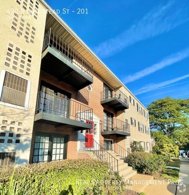 Building Photo - ALL UTILITES INCLUDED  LARGE 2 BED 1 BATH ... Unit 201 Rental