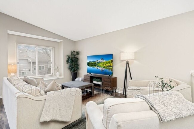 Photo - 5635 Sanibel Dr