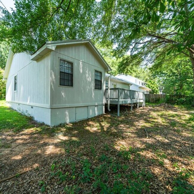 Photo - Move in Before the Holidays!?Renovated Hom...