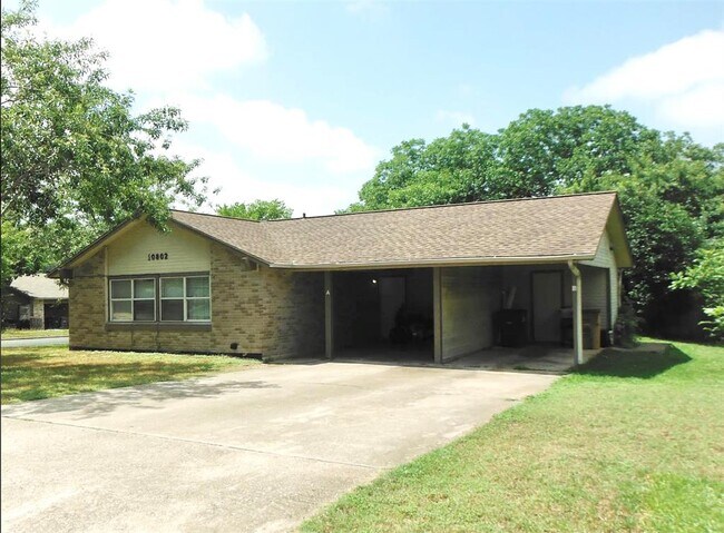 Building Photo - 10802 Lambert Cir Rental