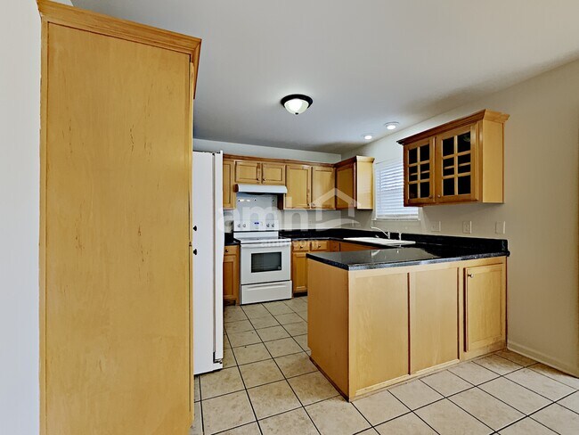 Photo - 679 Whispering Breeze