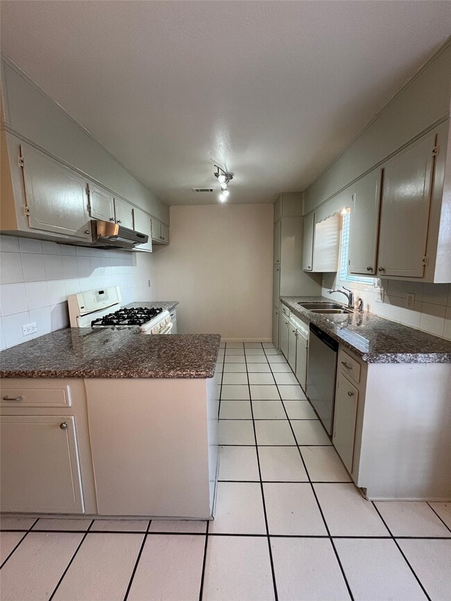 Photo - 21146 Northern Colony Ct