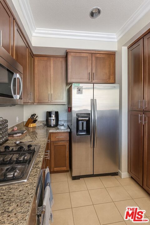Building Photo - 21301 Erwin St Unit 408 Rental