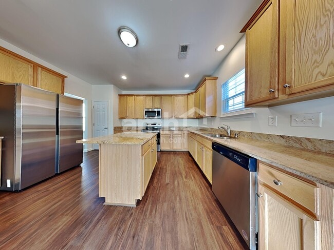 Photo - 7207 Tanners Creek Dr