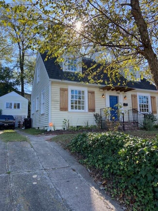 Photo - FOR RENT in LAKE BOTTOM! Available NOW!