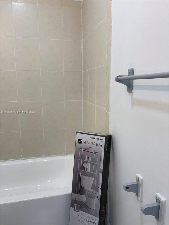 Photo - 15844 SW 82nd St Unidad b