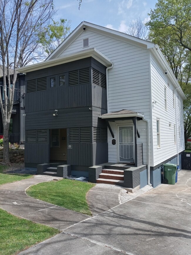 238 Wilbur Ave SE Unit #2