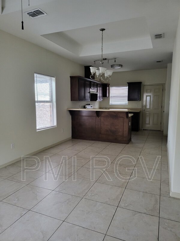 Photo - 407 Lotto Ln Unidad D