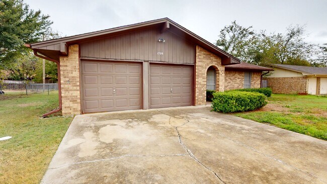 Photo - FREE DECEMBER RENT!!!