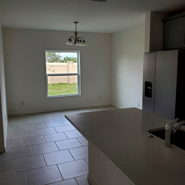 Photo - 3649 Yarian Dr