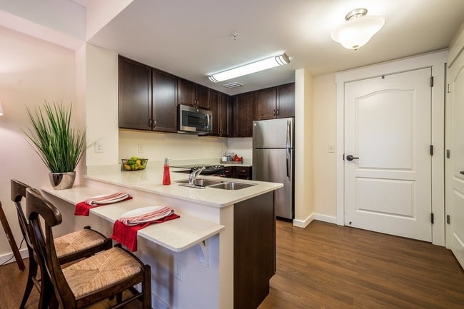 Photo - Kings Reserve Suwanee