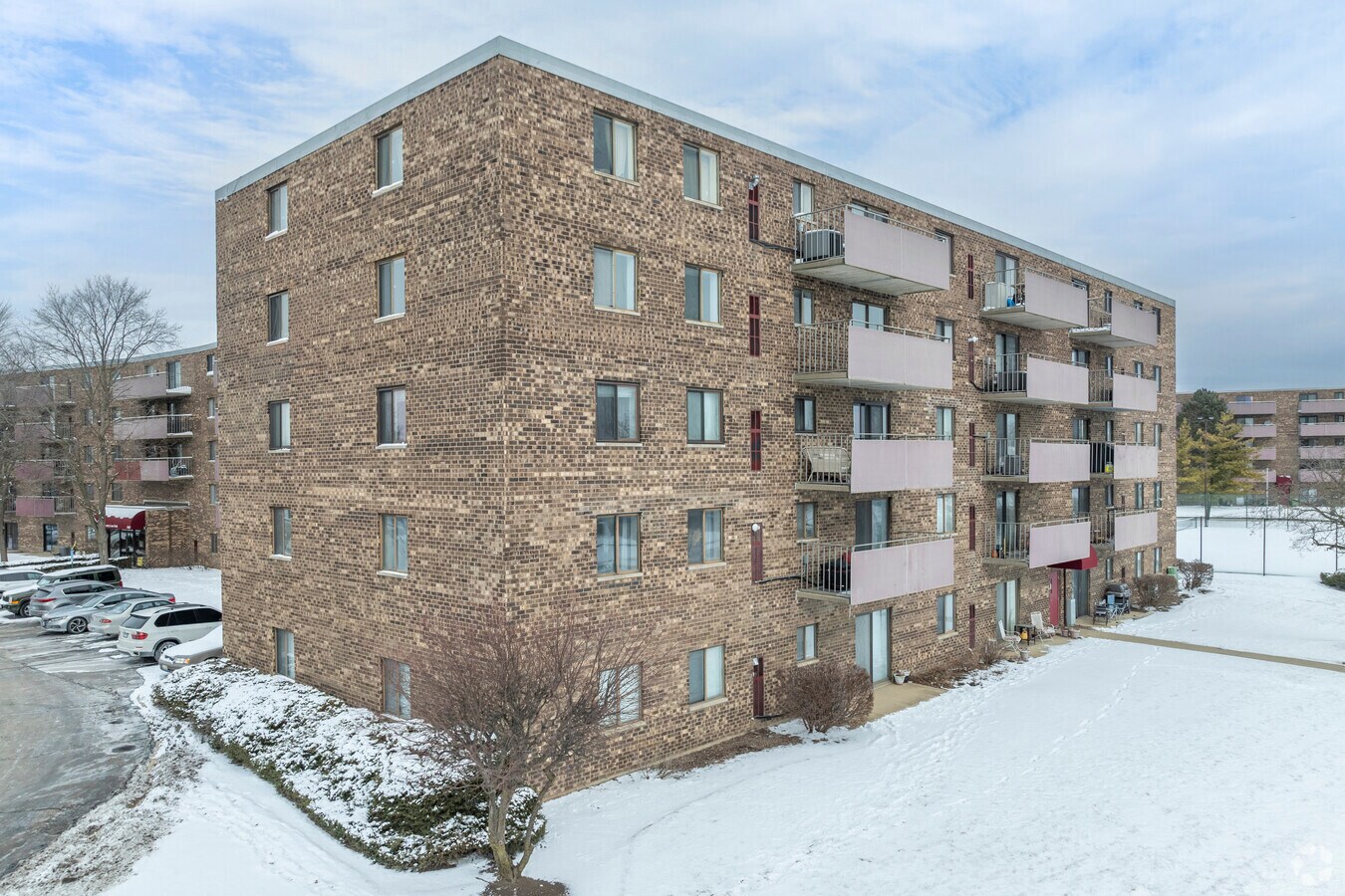 Photo - Country Lane Park Condominiums