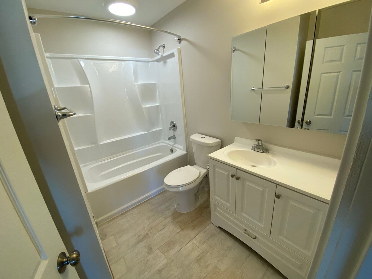 Photo - 607 S Fir Ave Unit B