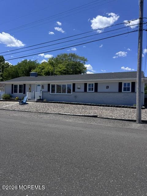 Building Photo - 112 Minturn Rd