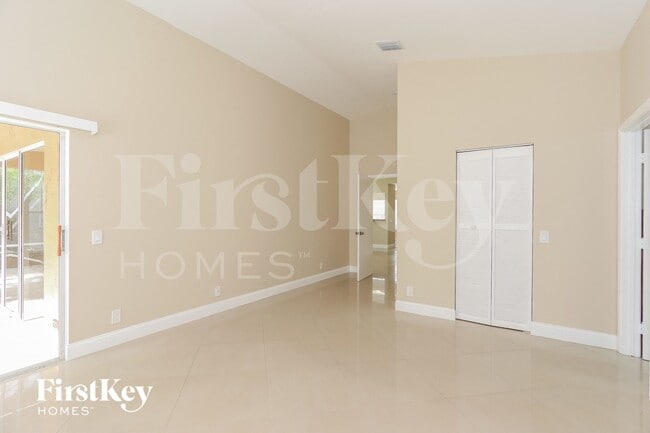 Photo - 6193 Lansdowne Cir