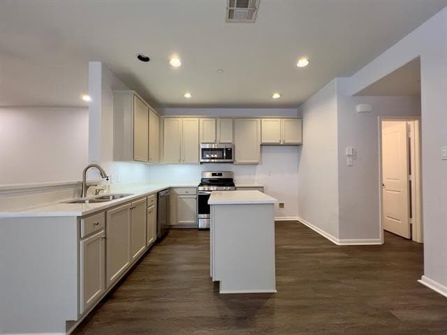 Photo - 1902 Downing St