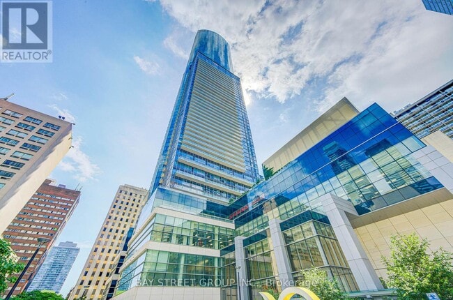 Photo - 388 Yonge St Unité 6701