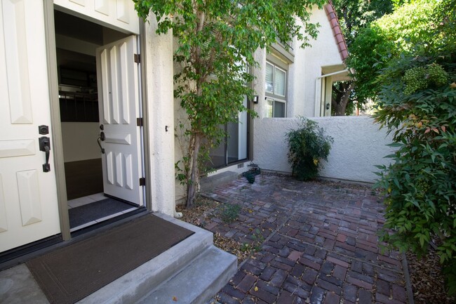 Photo - 6204 Shoup Ave Townhome