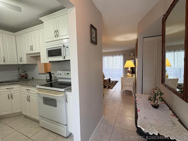 Photo - 206 20th Ave NE Unit 206