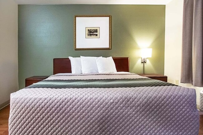 Emerald Suites Black Canyon
